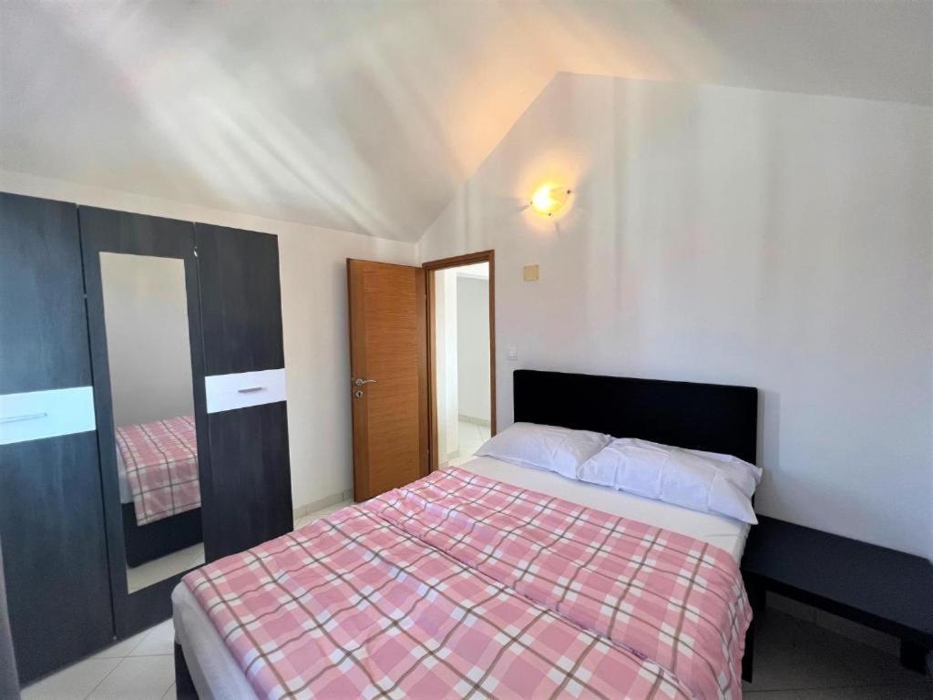 Melek Apartment Medulin Luaran gambar